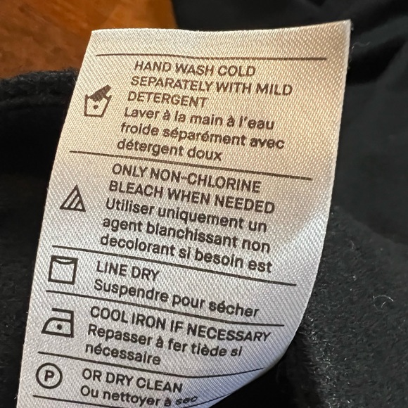 VINCE Wool Blend Pull On Pants Black Cozy Pleated Minimalist Neutral Luxury XS - Picture 6 of 6